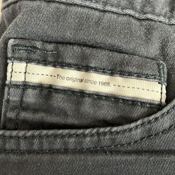 Vans Straight Leg Pants in Charcoal - Size 32 - Picture 5 of 10